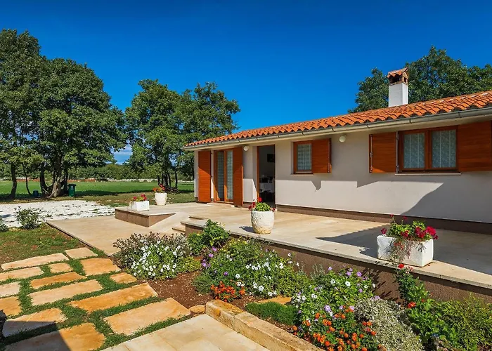 Martinetinka Vikendica Pula