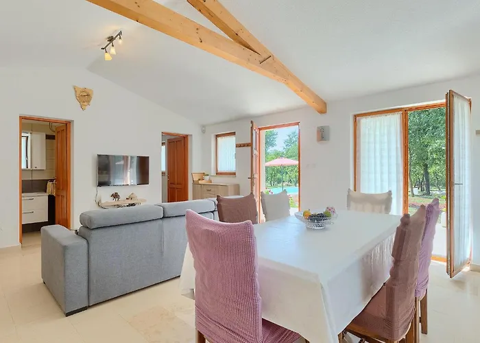 Martinetinka 펜션 *